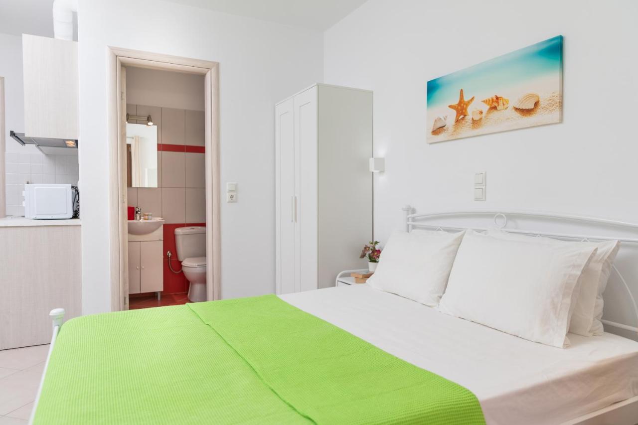 Naxos Diamond Studios Apartments Naxos City Екстер'єр фото