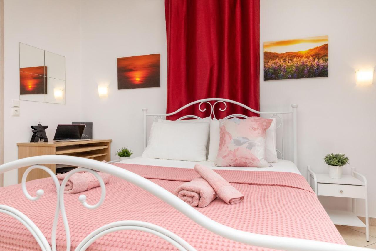 Naxos Diamond Studios Apartments Naxos City Екстер'єр фото
