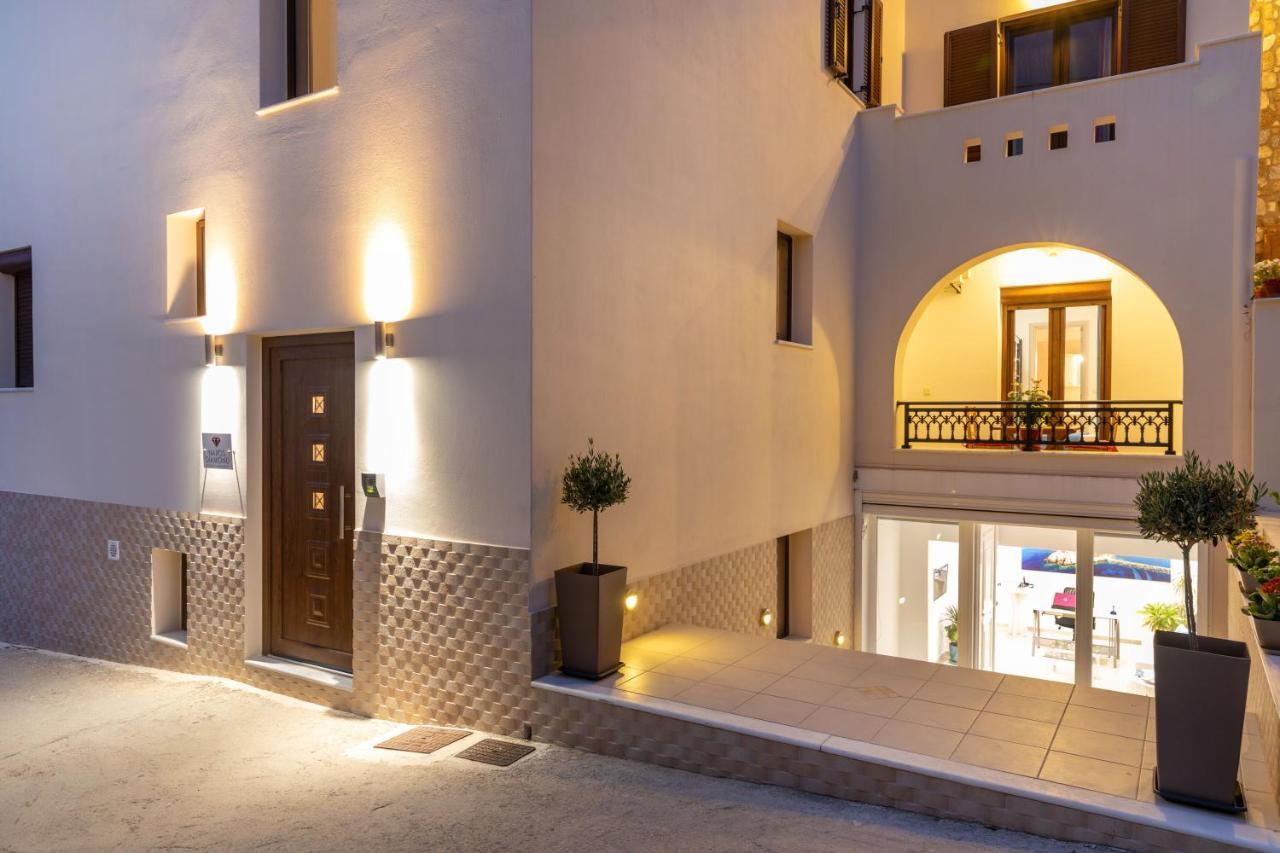 Naxos Diamond Studios Apartments Naxos City Екстер'єр фото