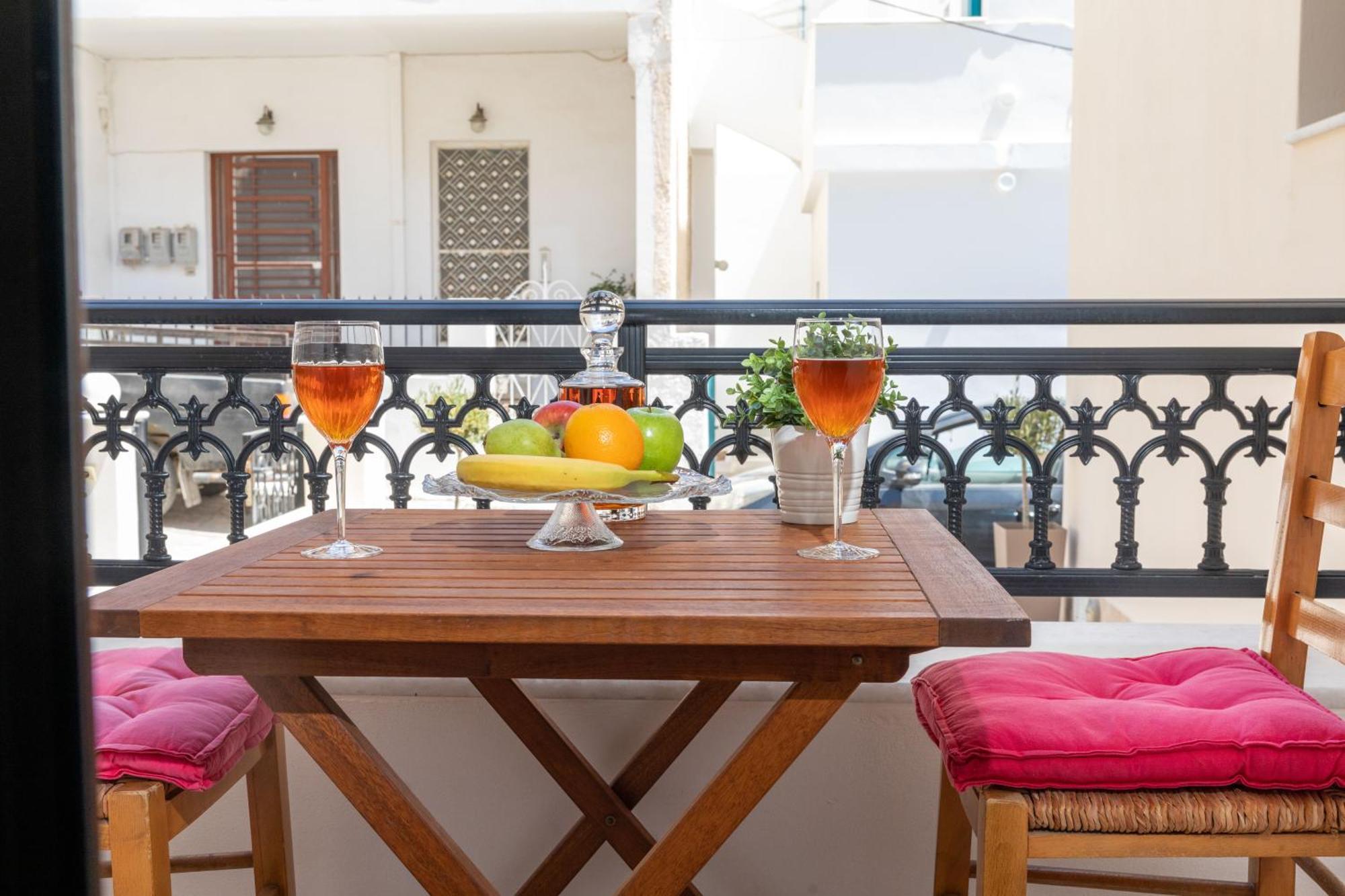 Naxos Diamond Studios Apartments Naxos City Номер фото