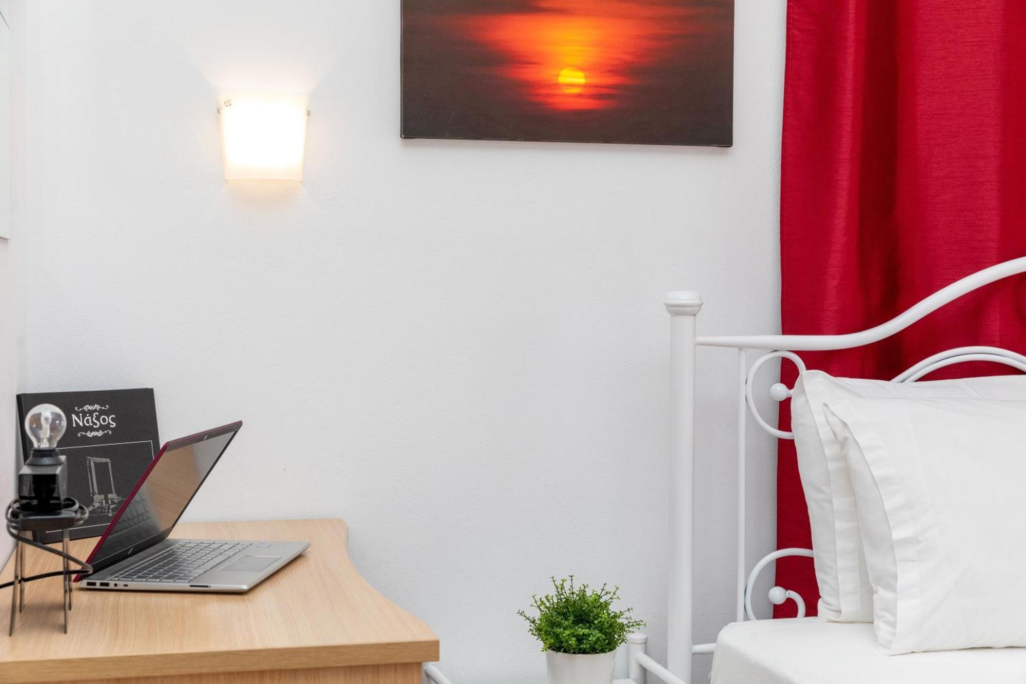 Naxos Diamond Studios Apartments Naxos City Номер фото
